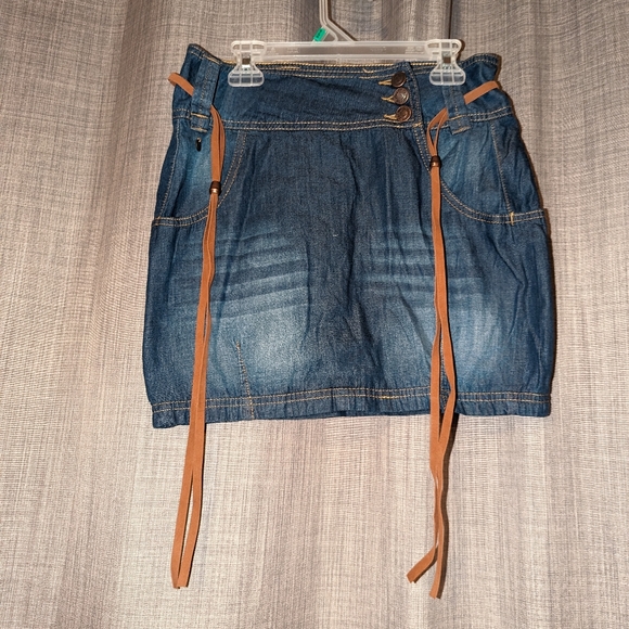 Denim Mini Skirt Size US 2 - Picture 1 of 4